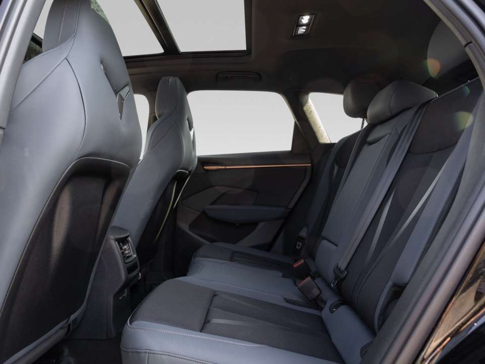 Car picture 6