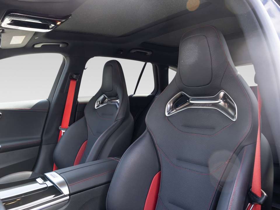 Mercedes-Benz C 43 AMG - Imagem 7
