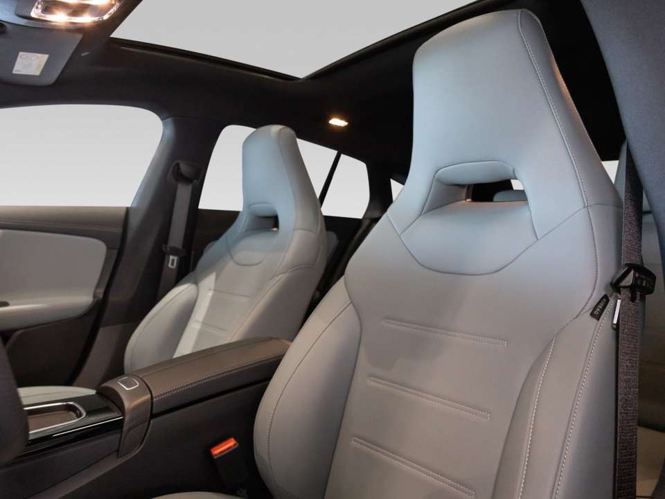 Mercedes-Benz CLA 250 - Imagem 8