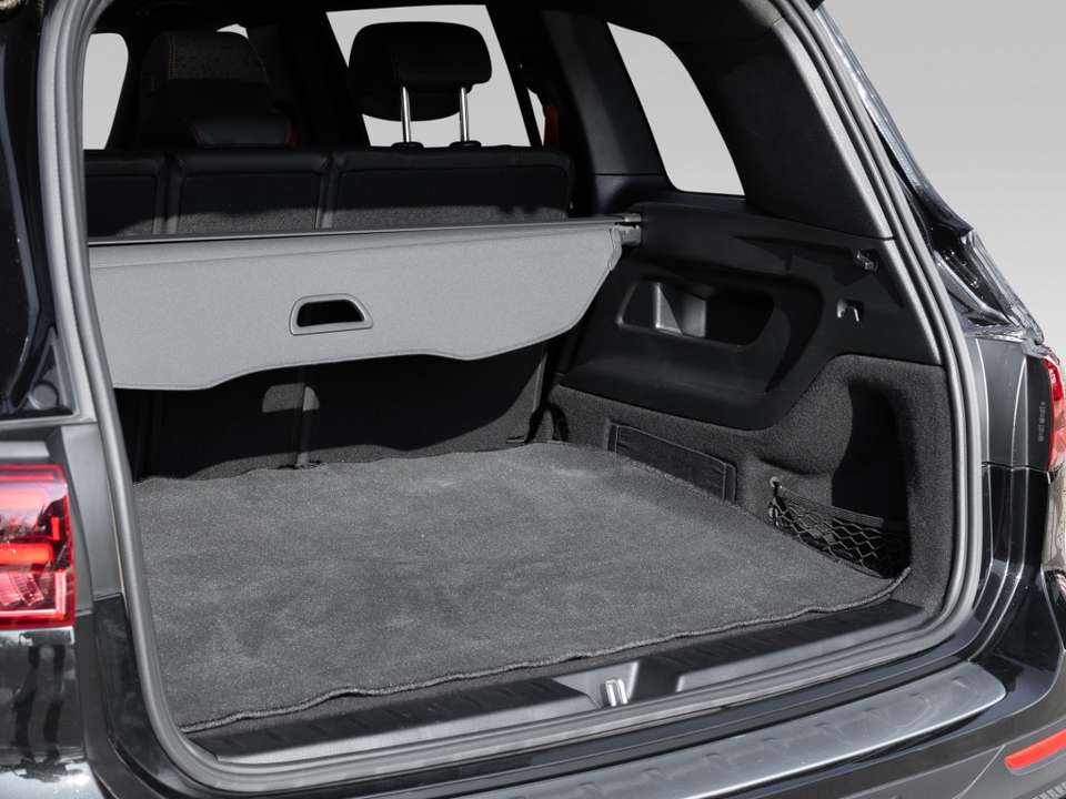 Mercedes-Benz GLB 35 AMG - Imagem 9