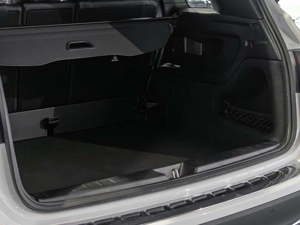 Mercedes-Benz GLB 200 - Imagem 10