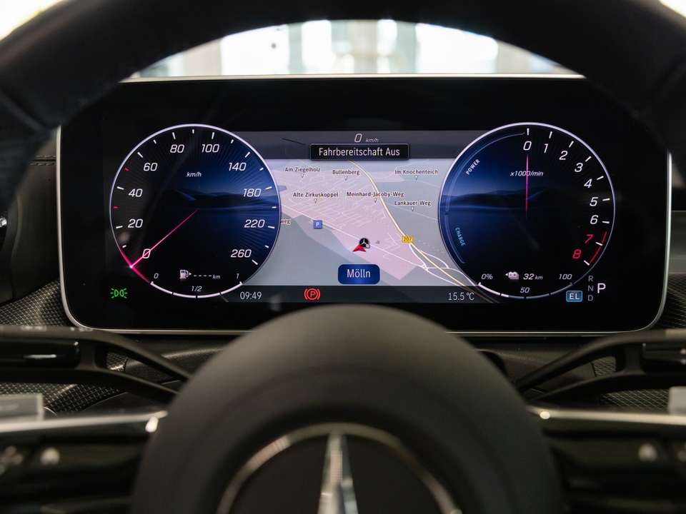 Mercedes-Benz C 300 - Imagem 12