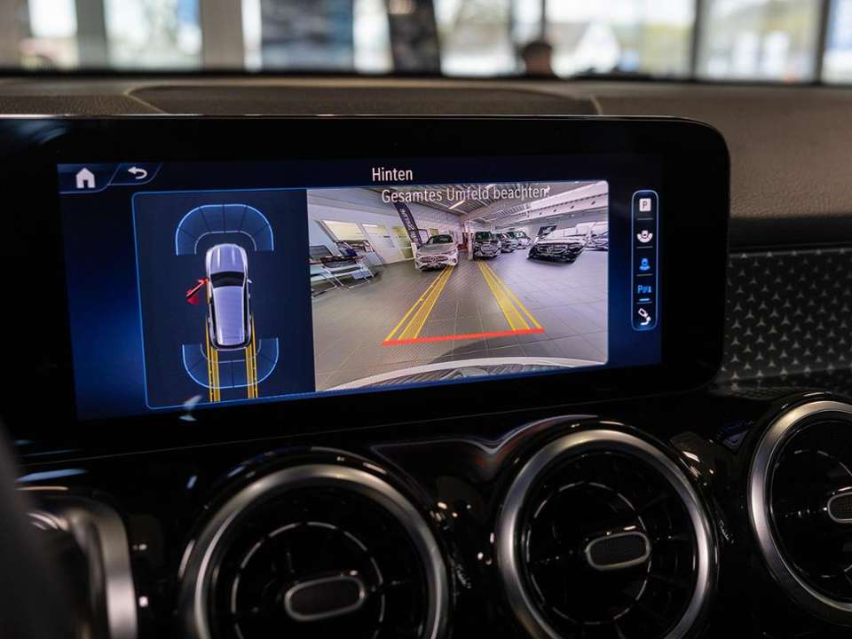 Mercedes-Benz GLB 200 - Imagem 15