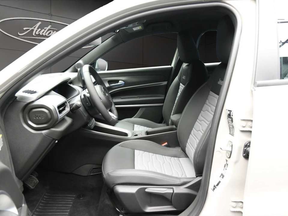 Jeep Avenger - Imagem 8