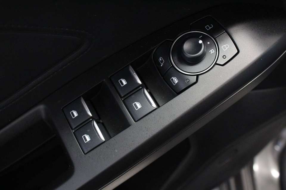 Ford Focus - Imagem 9