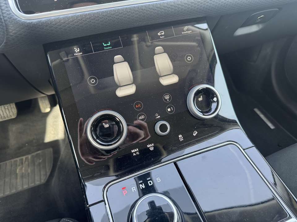Land Rover Range Rover Velar - Imagem 10
