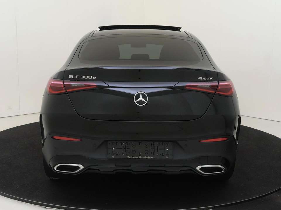 Mercedes-Benz GLC 300 - Imagem 7