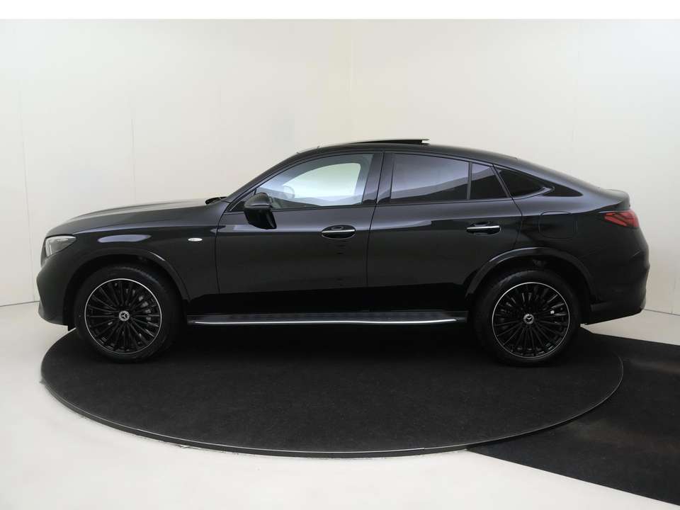 Mercedes-Benz GLC 300 - Imagem 8