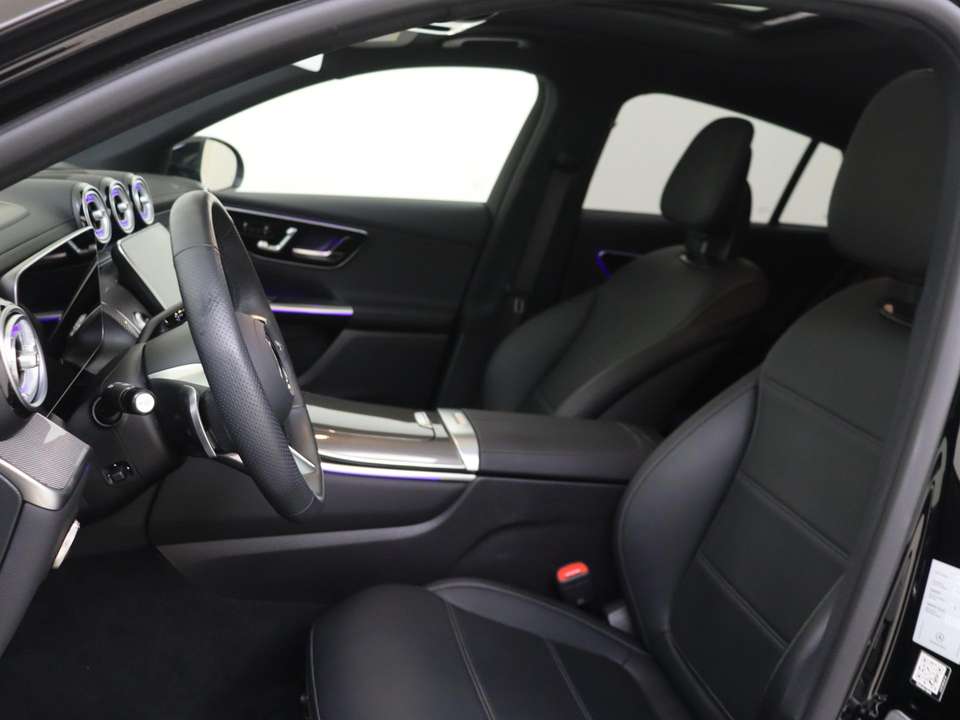 Mercedes-Benz GLC 300 - Imagem 11
