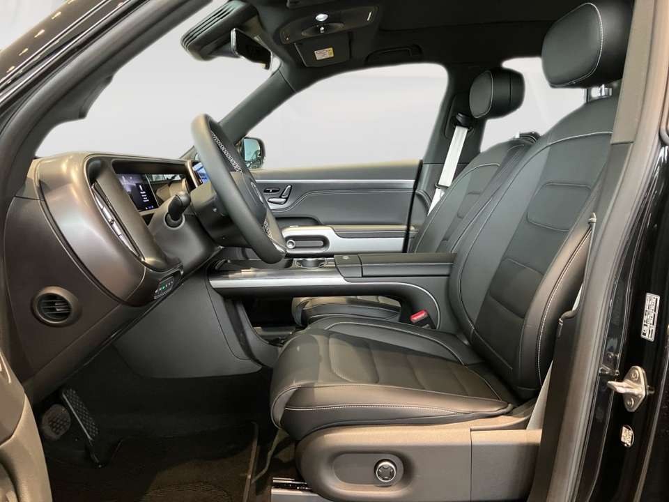 Car picture 11