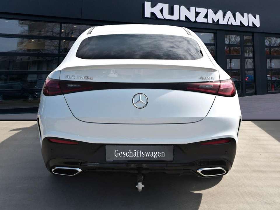Mercedes-Benz GLC 300 - Imagem 4