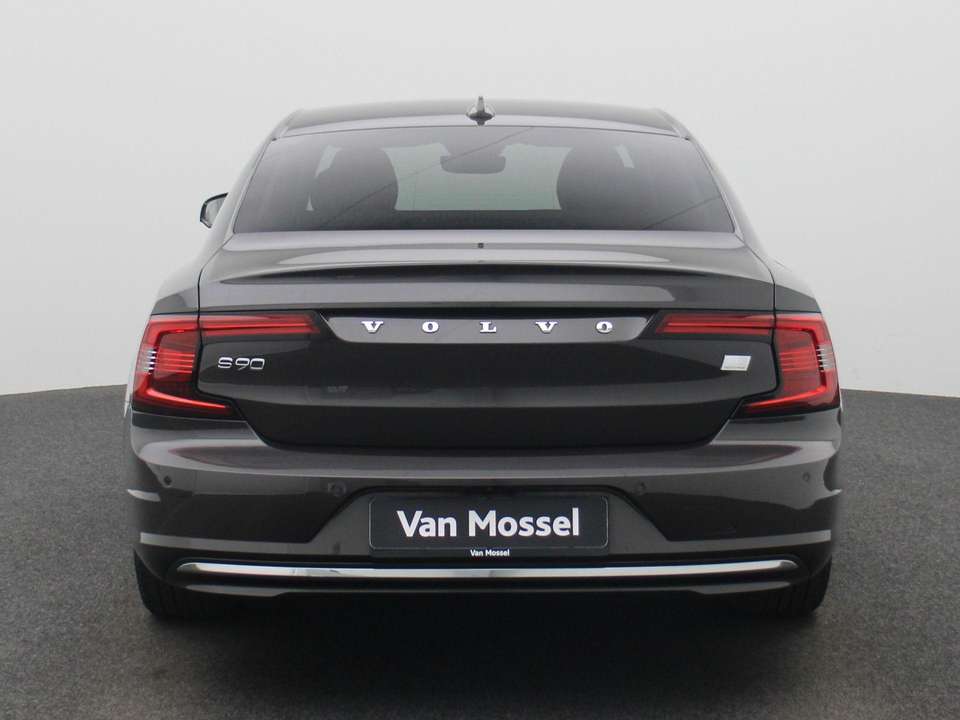 Volvo S90 - Imagem 5