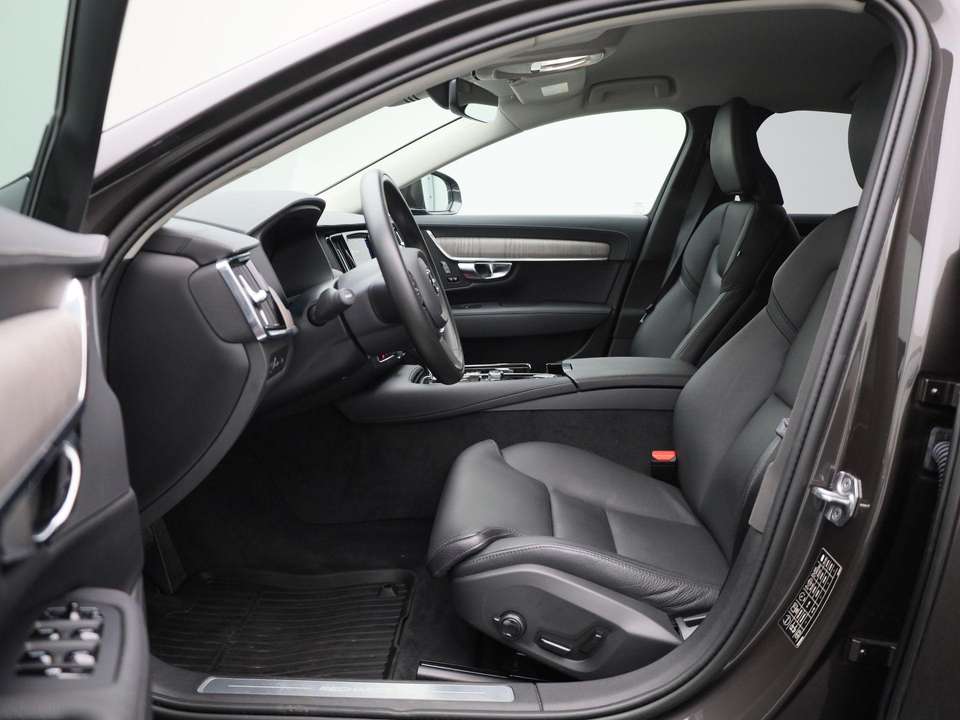 Volvo S90 - Imagem 11