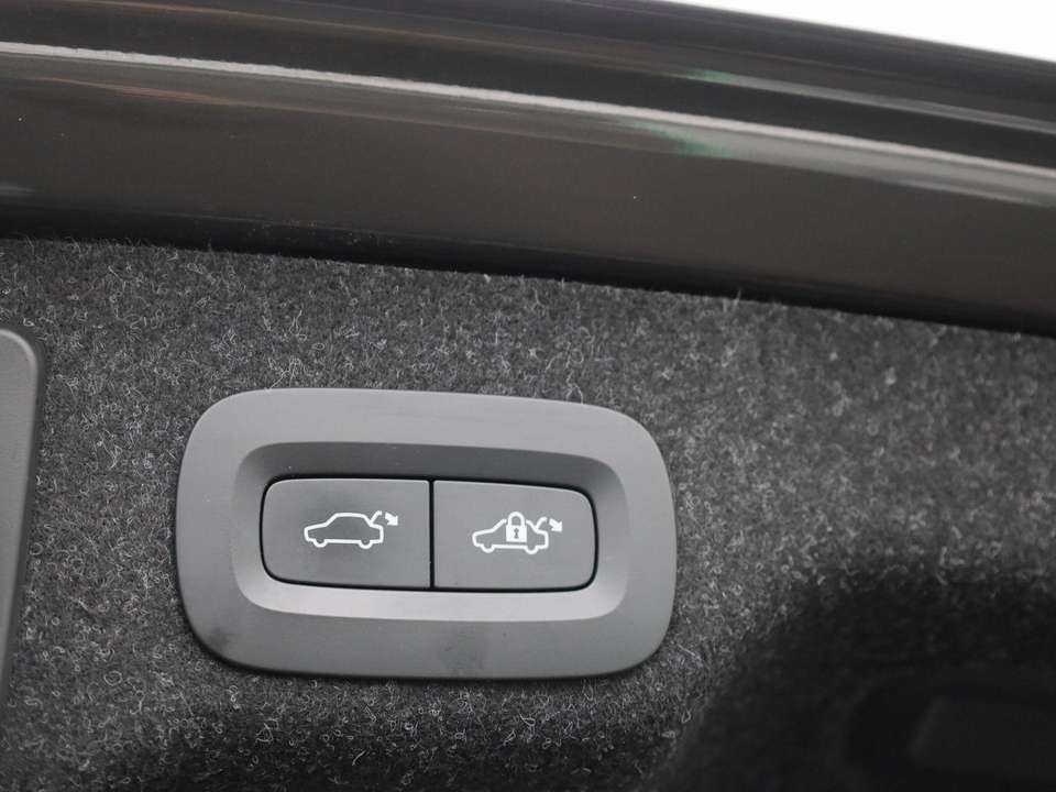 Volvo S90 - Imagem 15