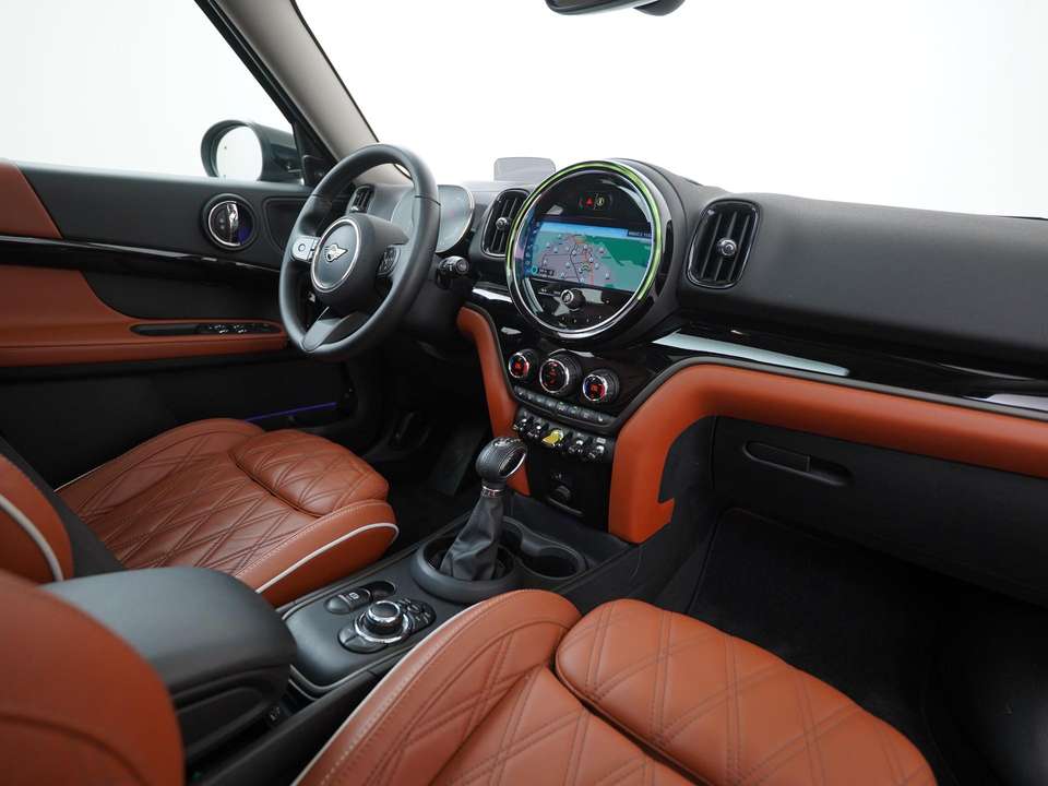 MINI Cooper SE Countryman - Imagem 2