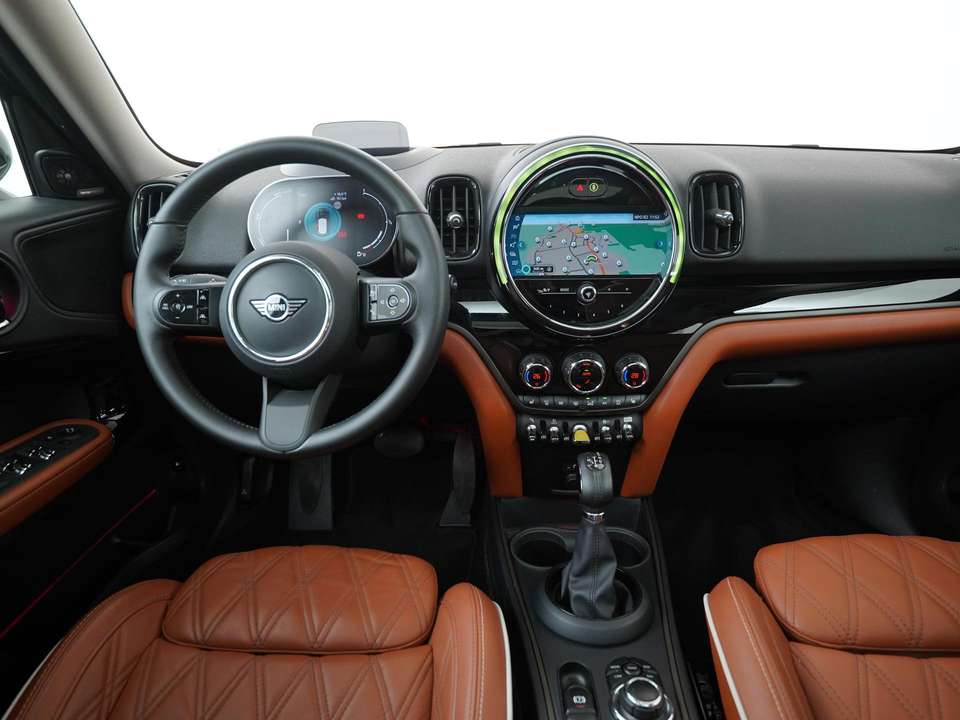 MINI Cooper SE Countryman - Imagem 6