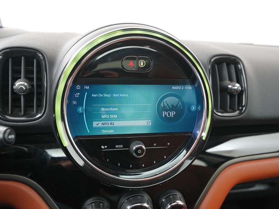 MINI Cooper SE Countryman - Imagem 15