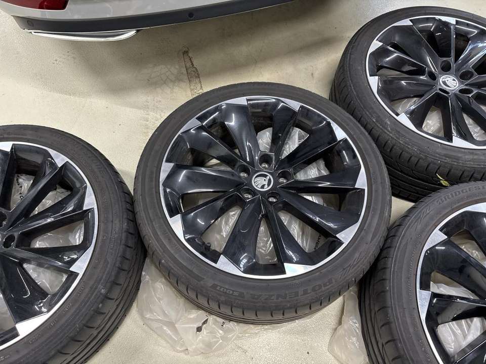 Car picture 7