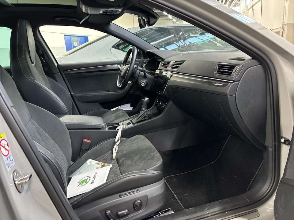Car picture 11