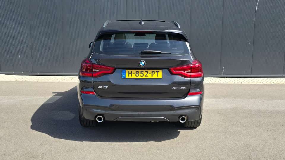 Car picture 6