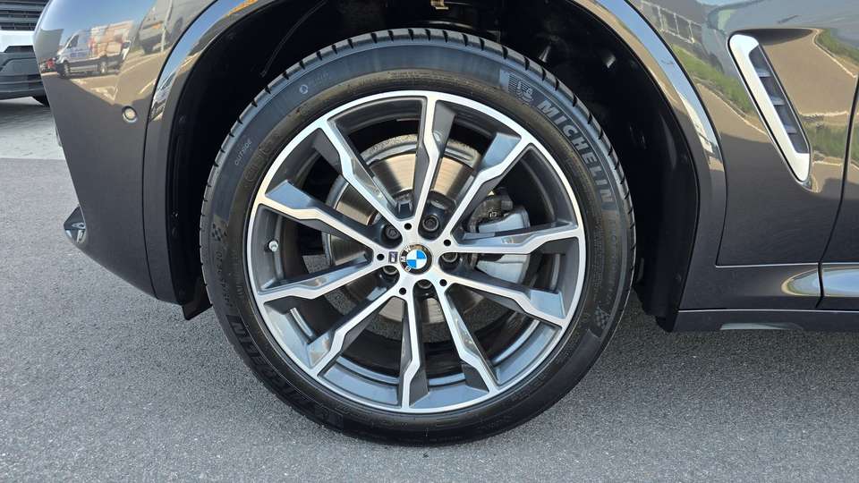 Car picture 8