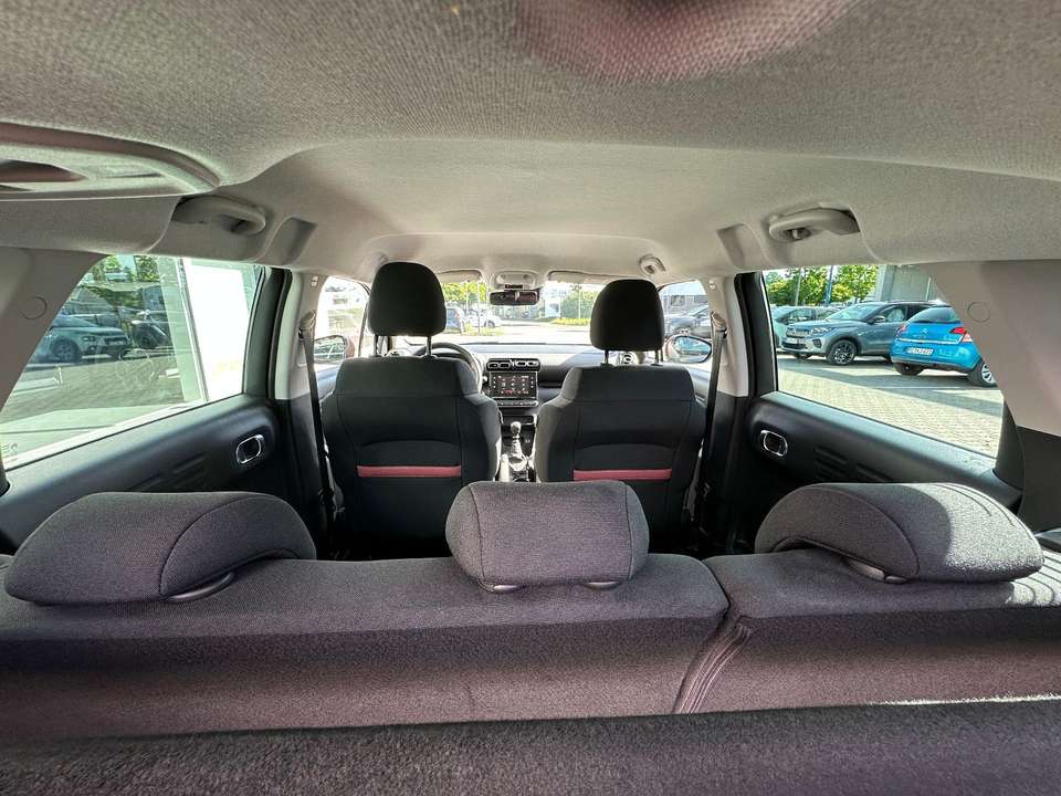 Car picture 9