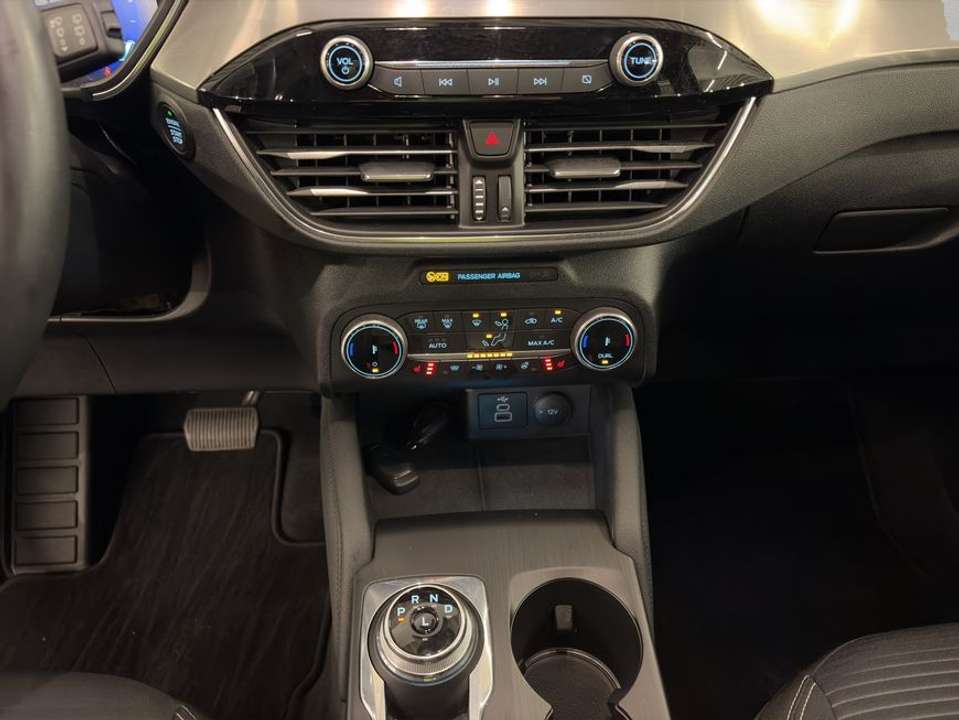 Ford Kuga - Imagem 15