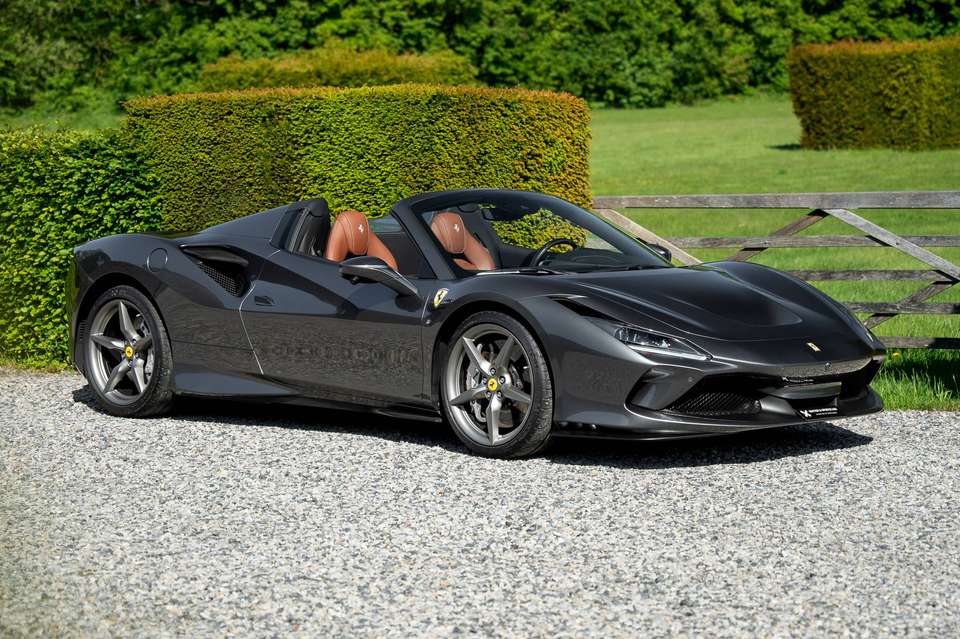 Ferrari F8 Spider 2022