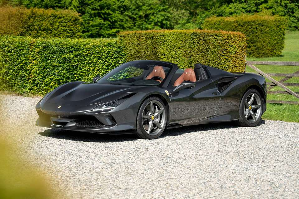 Ferrari F8 Spider - Imagem 5