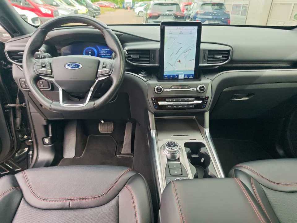 Ford Explorer - Imagem 7