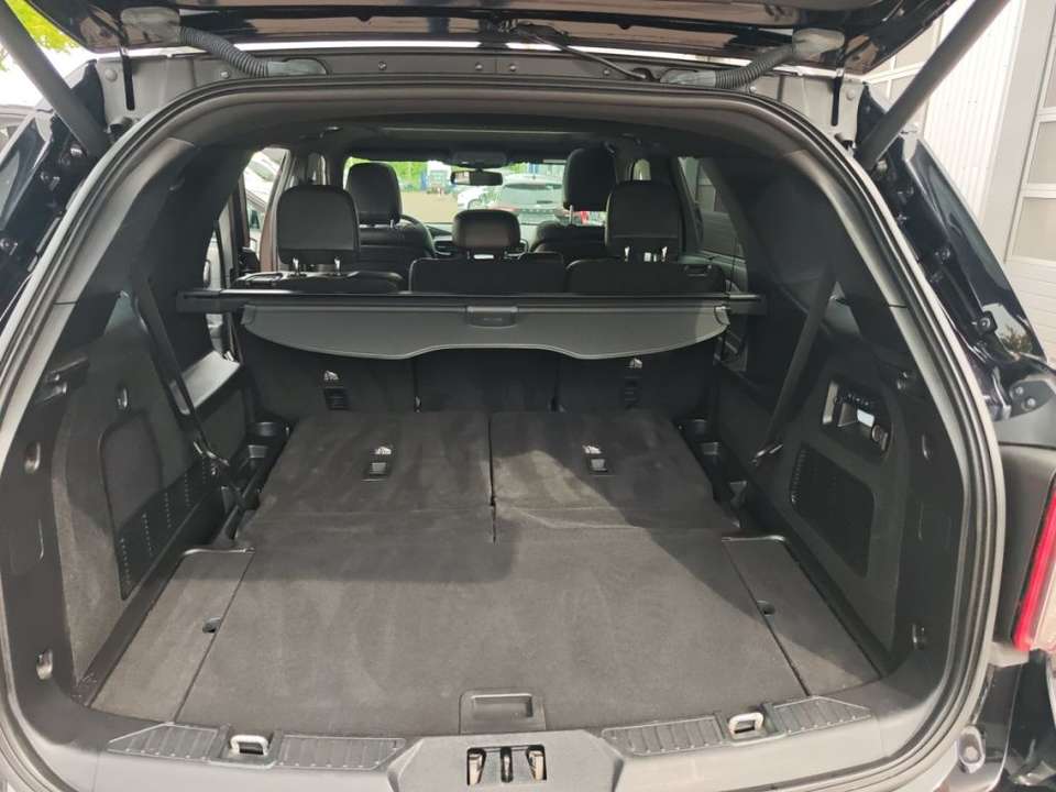 Ford Explorer - Imagem 9