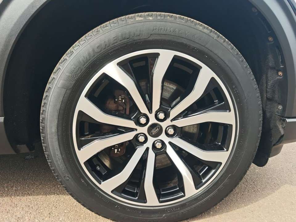 Ford Explorer - Imagem 10