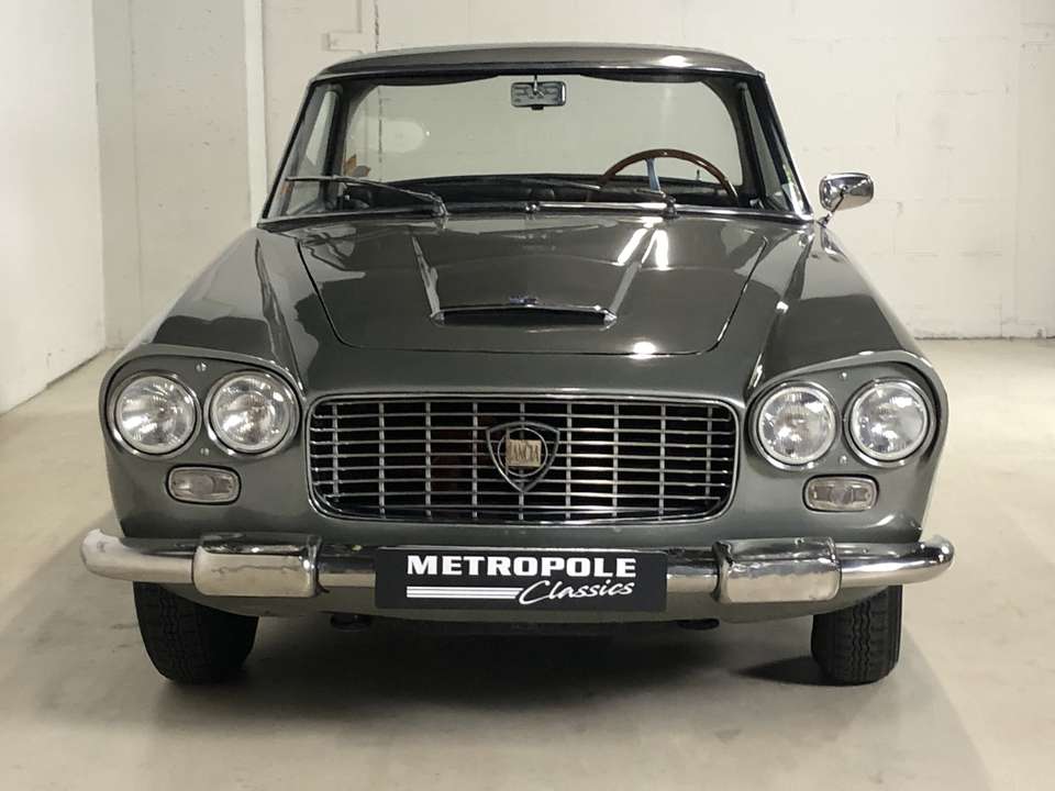 Lancia Flaminia - Imagem 6