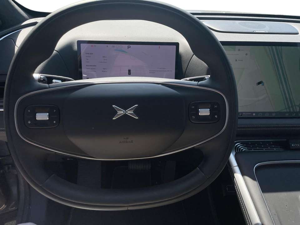 Xpeng G9 - Imagem 12