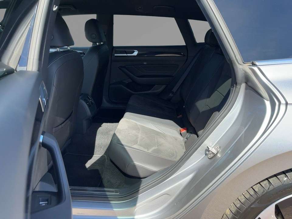 Car picture 9