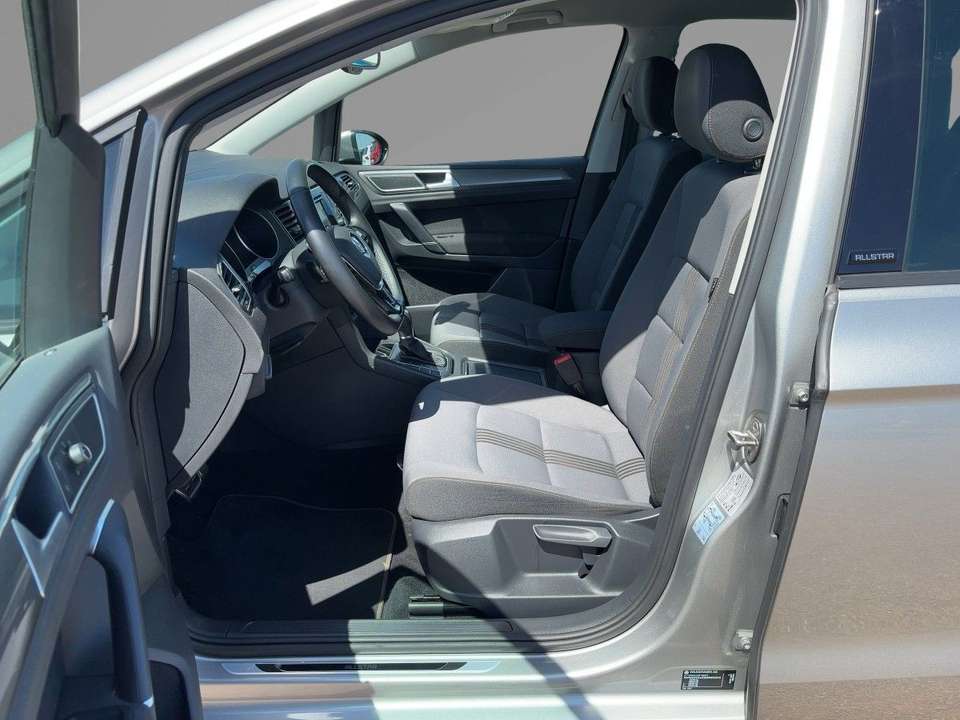 Car picture 9