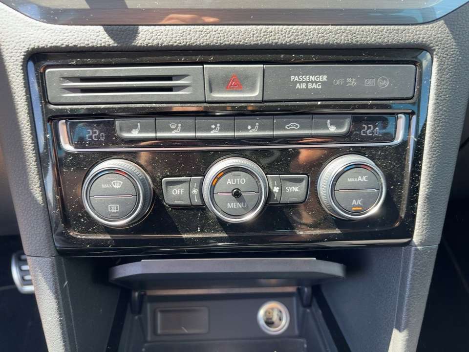 Car picture 11