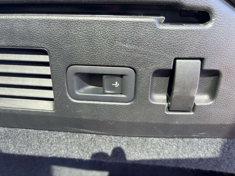 Car picture 13
