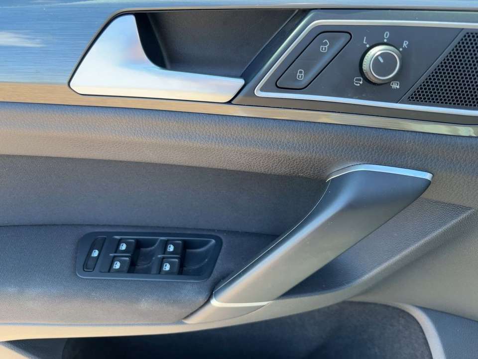 Car picture 13