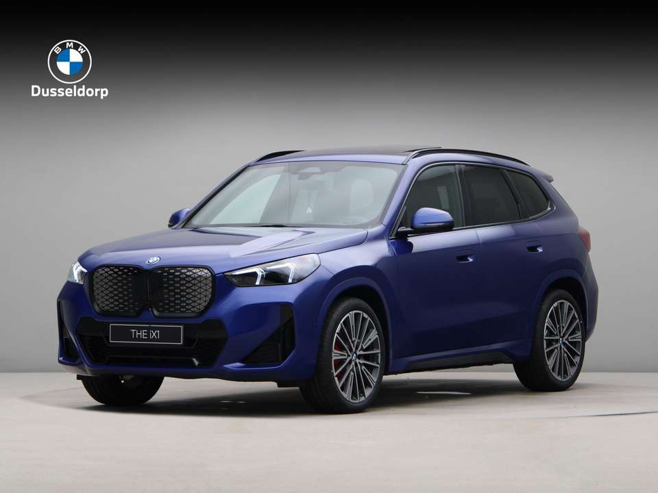 BMW iX1 - Imagem 1