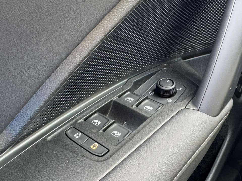 Car picture 14