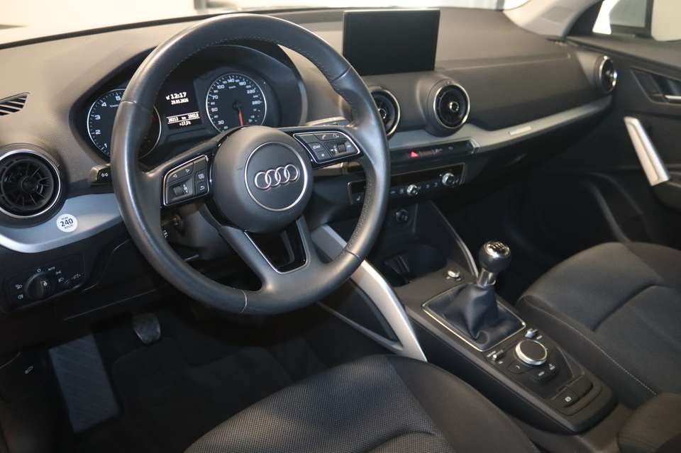 Car picture 9