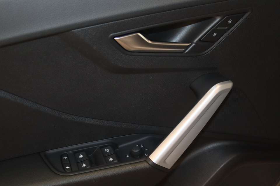 Car picture 10