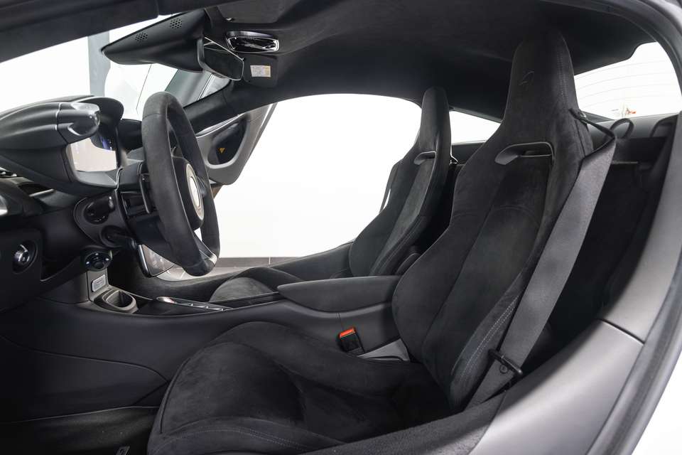 McLaren Artura - Imagem 4
