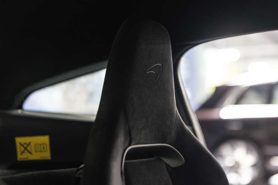 McLaren Artura - Imagem 11
