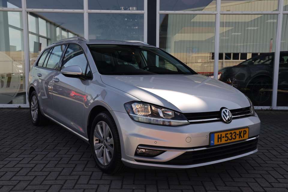 Volkswagen Golf - Imagem 2