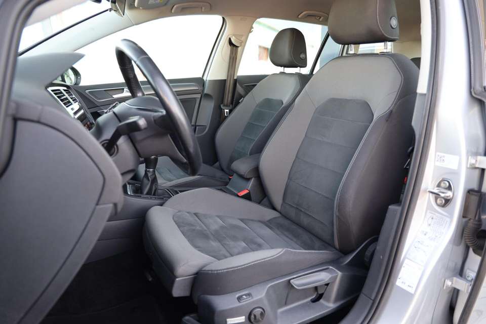 Volkswagen Golf - Imagem 6