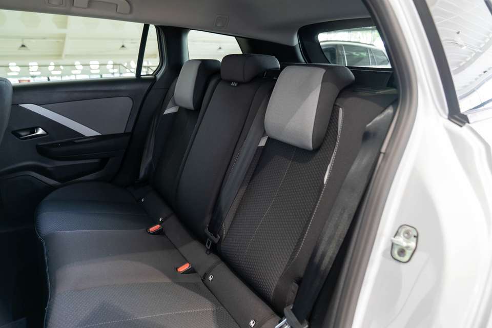 Car picture 11