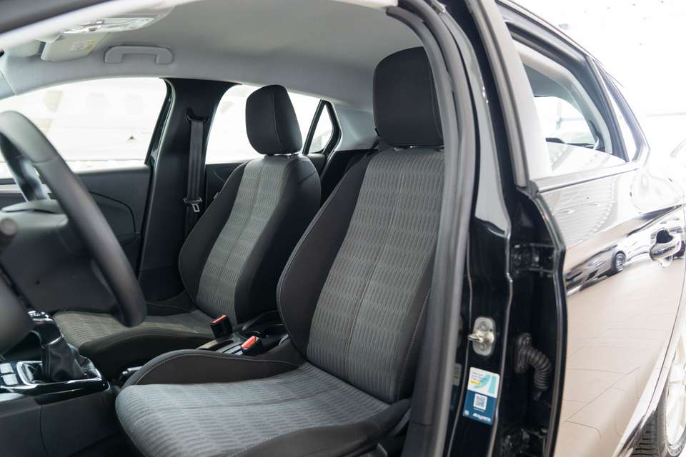 Car picture 11