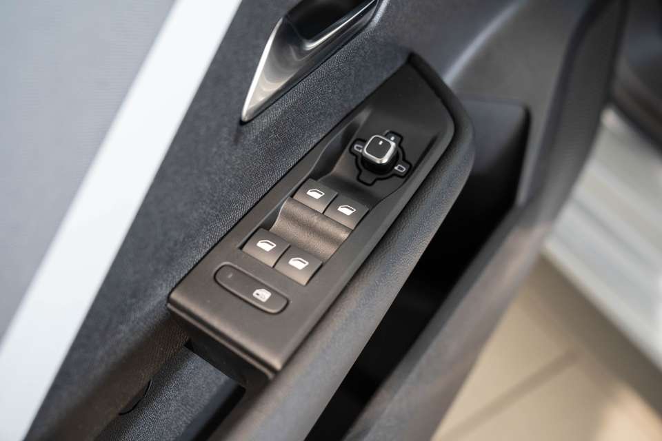 Car picture 15